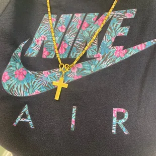 Necklace and pendant both from here