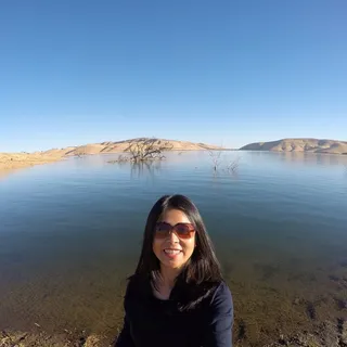 Xiuna L.