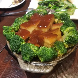 Dongpo Pork Claypot
