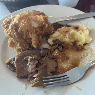 Fried chicken, mashed potatoes prime rib