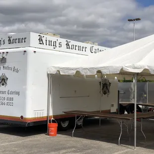 Our mobile kitchens will come to you.