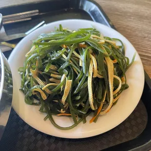 Tofu and Seaweed Noodle