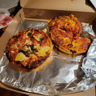 This is a large!!!????