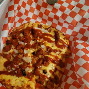 This is a small spicy tsunami!! Talk about SMALLLLLLLLLLLLLL. these 3 pizzas cost $69!!! Wth??