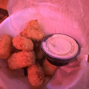 Smoked Gouda Macaroni Poppers