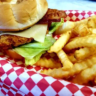 CHICKEN BACON RANCH