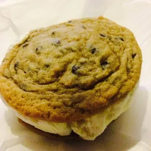 Homemade cookie icecream sammich