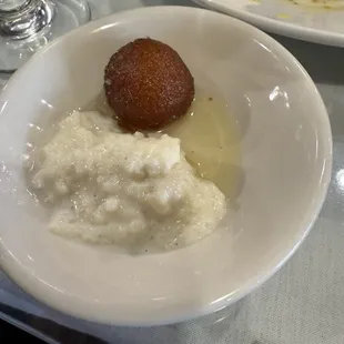 Kheer, Gulab Jamun for dessert
