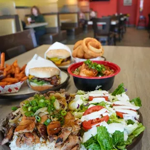 FRESH, not frozen:  Our hand-trimmed chicken and hearty burger patties are always fresh and never frozen.