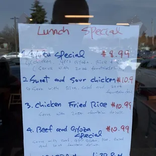 Lunch special on weekdays