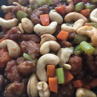 Cashew chicken should not be fried or battered but wasn&apos;t terrible