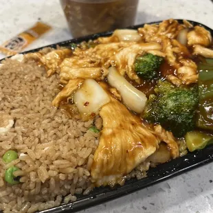 Szechuan chicken dinner