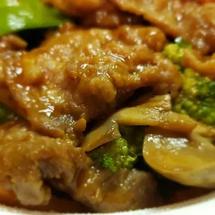Beef with mushy vegetables