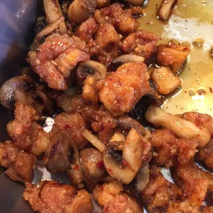 Spicy chicken with mushroom... just enough spice to wake the senses. Delicious!