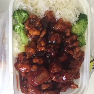 General Tsao combo with white rice instead of fried rice
