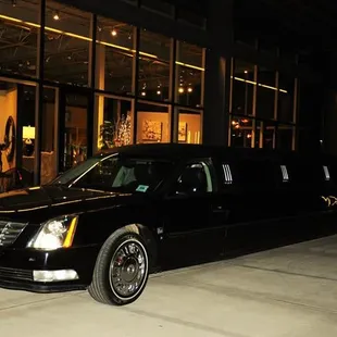 Providing travelers with professional chauffeured transportation services throughout Oklahoma and over 500 cities worldwide.