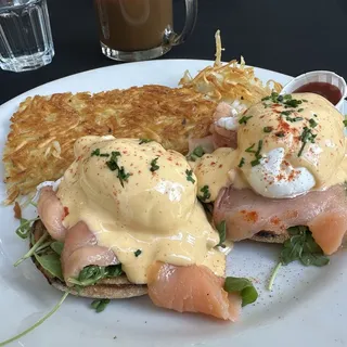 Classic Eggs Bene