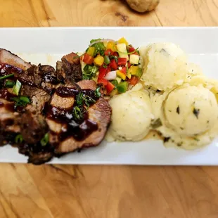 Boston Jerk Pork with Gatlic Mash Potatoes