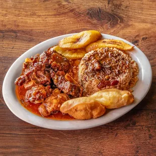 Very good oxtails come an visit us you won't be disappointed