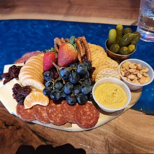 Serf's Meal (single serving charcuterie)