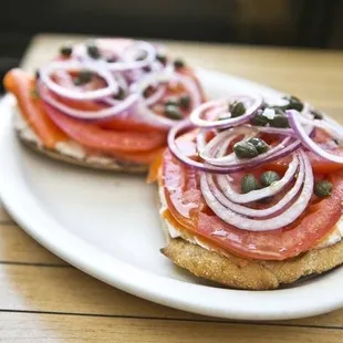 Bagel and lox