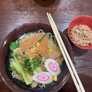 Vegetable ramen with spicy ground pork on the side
