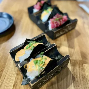 Creamy scallop &amp; bluefin tuna hand rolls