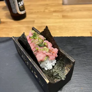 Toro Hand Roll