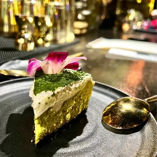 Matcha cheesecake