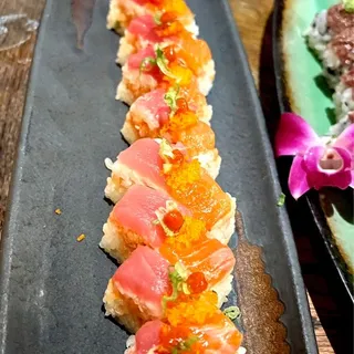 Spicy Tuna Osaka Box Style Special Roll