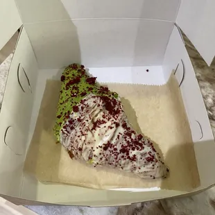 Pistachio Croissant
