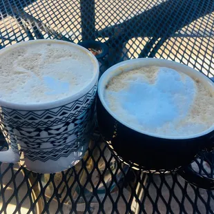 Cappuccino- Latte.
