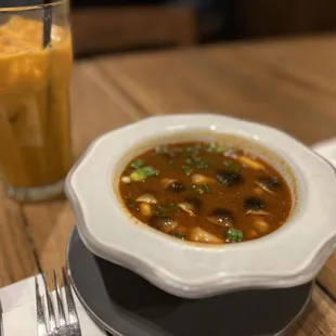 Tom Yum Chicken Soup (small)