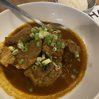 Hung Lae Curry