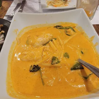 Red Curry Chicken Lunch