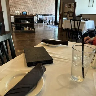 Nice table great atmosphere, great service.