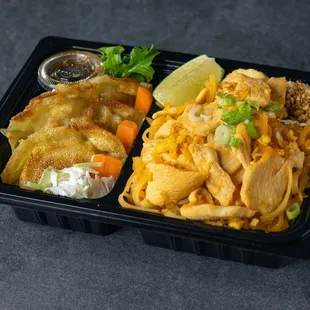 Chicken Pad Thai Lunchbox