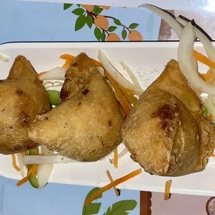 Veggie samosas
