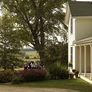 Copyright www.featherdown.com