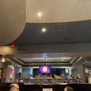 sushi and sashimi, interior