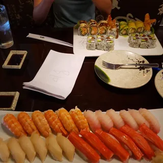 Crab Meat Sushi Nigiri 2 Pcs