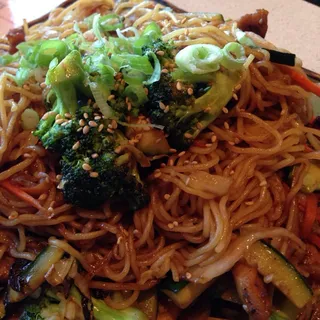 Chicken Yakisoba