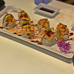 LOBSTER, Scallop, Cali Roll