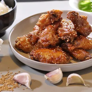 KIO Savory Soy Garlic Wings