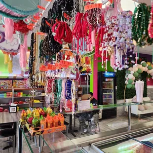 The CUTEST Mexican ice cream shop!