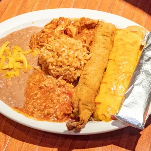 a plate of mexican food