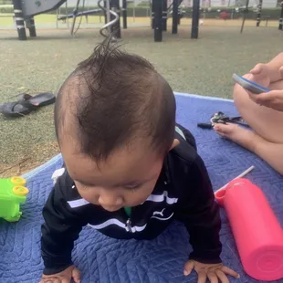 Play dates &amp; a little drizzle to make a fohawk
