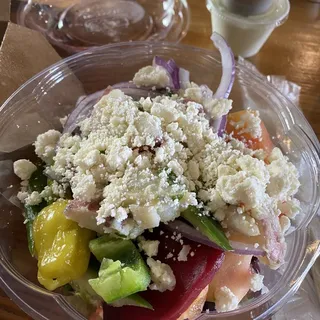 Kipos Salad