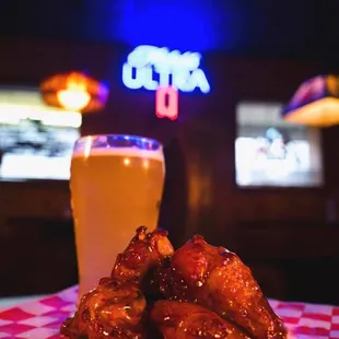 chicken wings and fried chicken, food