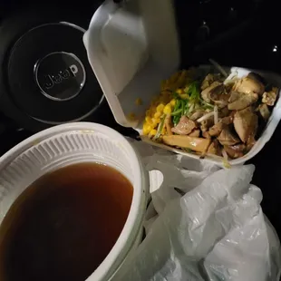 To go tonkotsu ramen with chicken